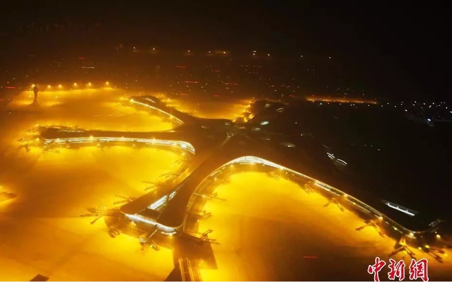 大兴机场夜景